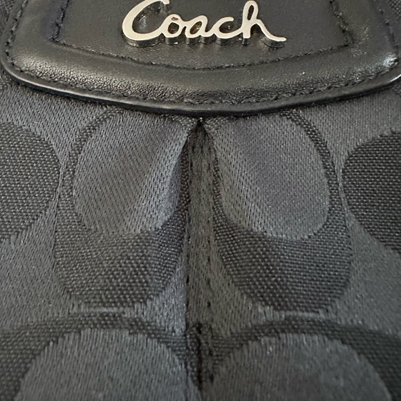 Coach wristlet signature wallet - Picture 5 of 7